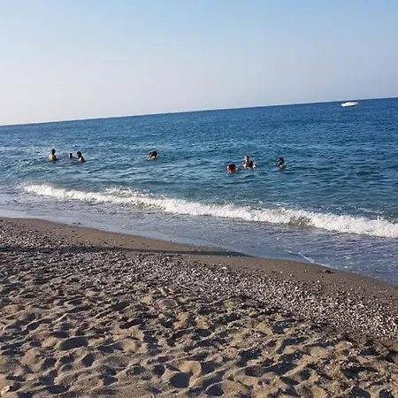 Gr
